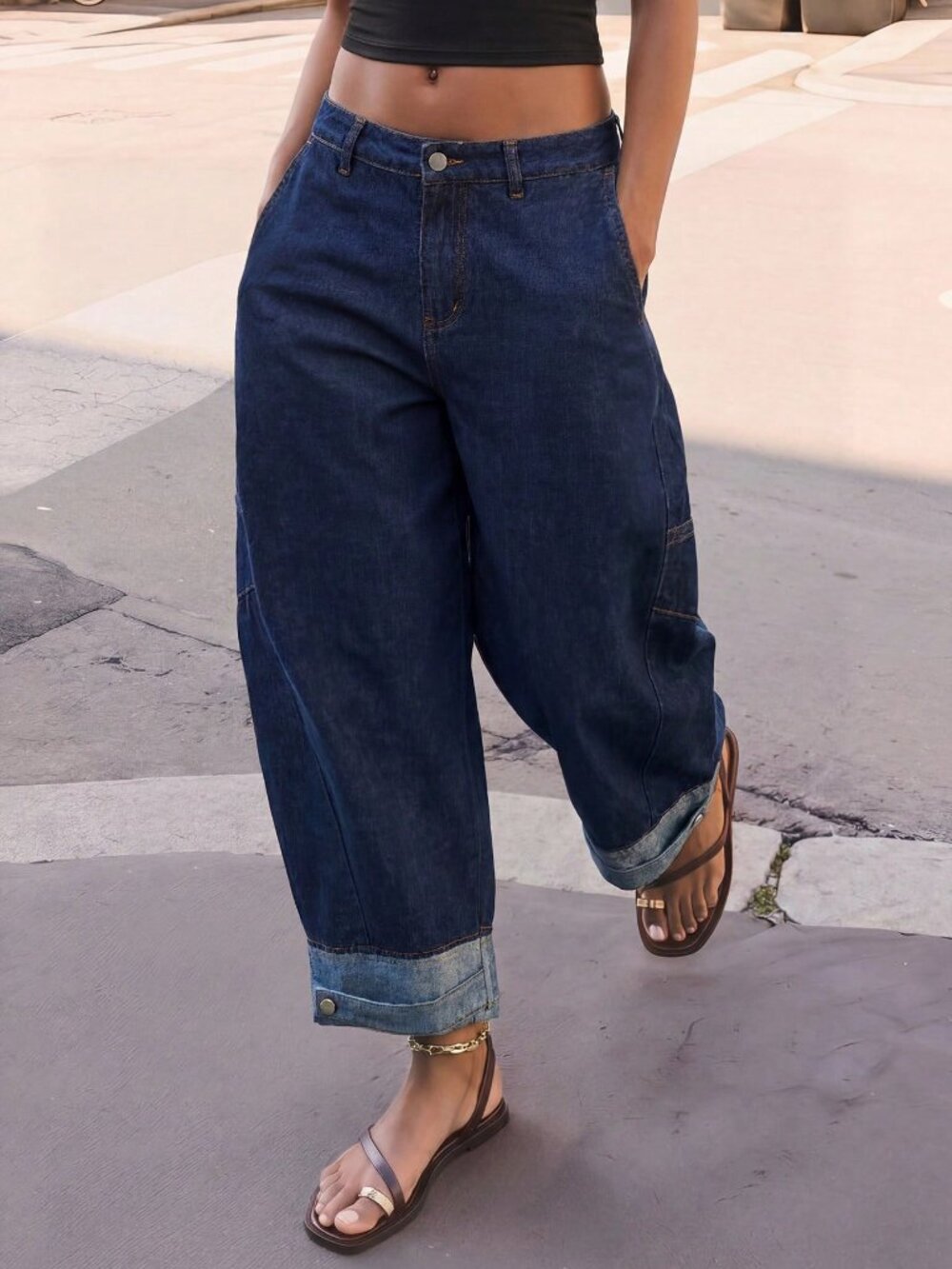 Blue Casual Women's Washed Curved Leg Jeans